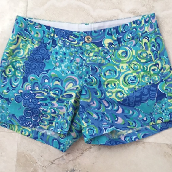 Lily Pulitzer blue/green/aqua short - Picture 1 of 3